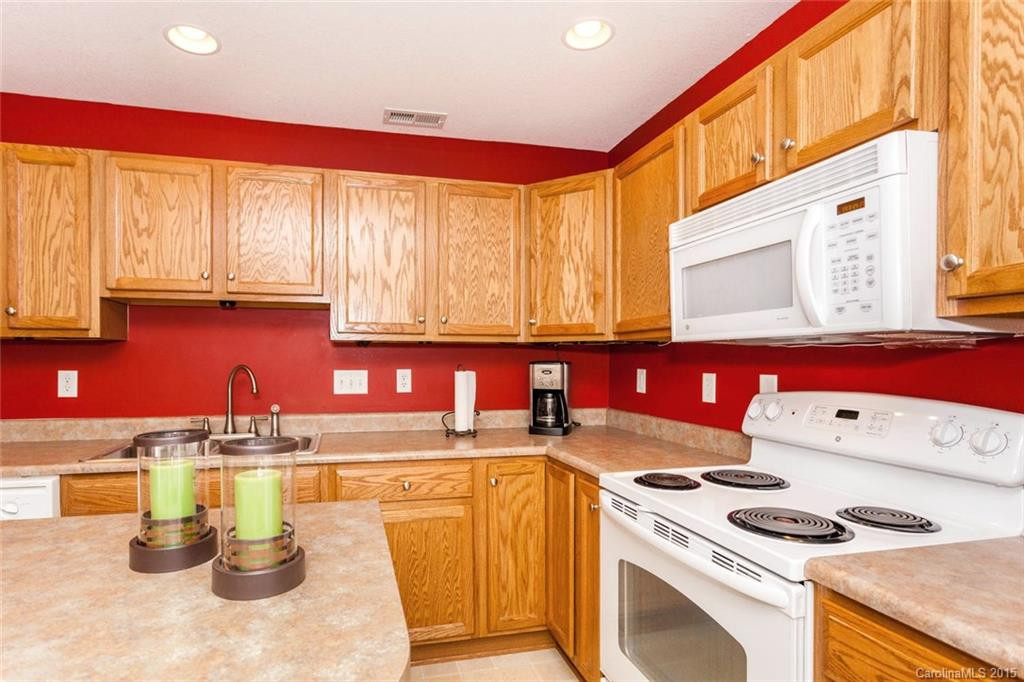 8 Locole Drive - Photo 7