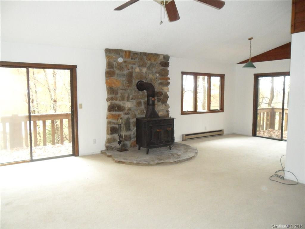 361 Hunt Estates Drive - Photo 2