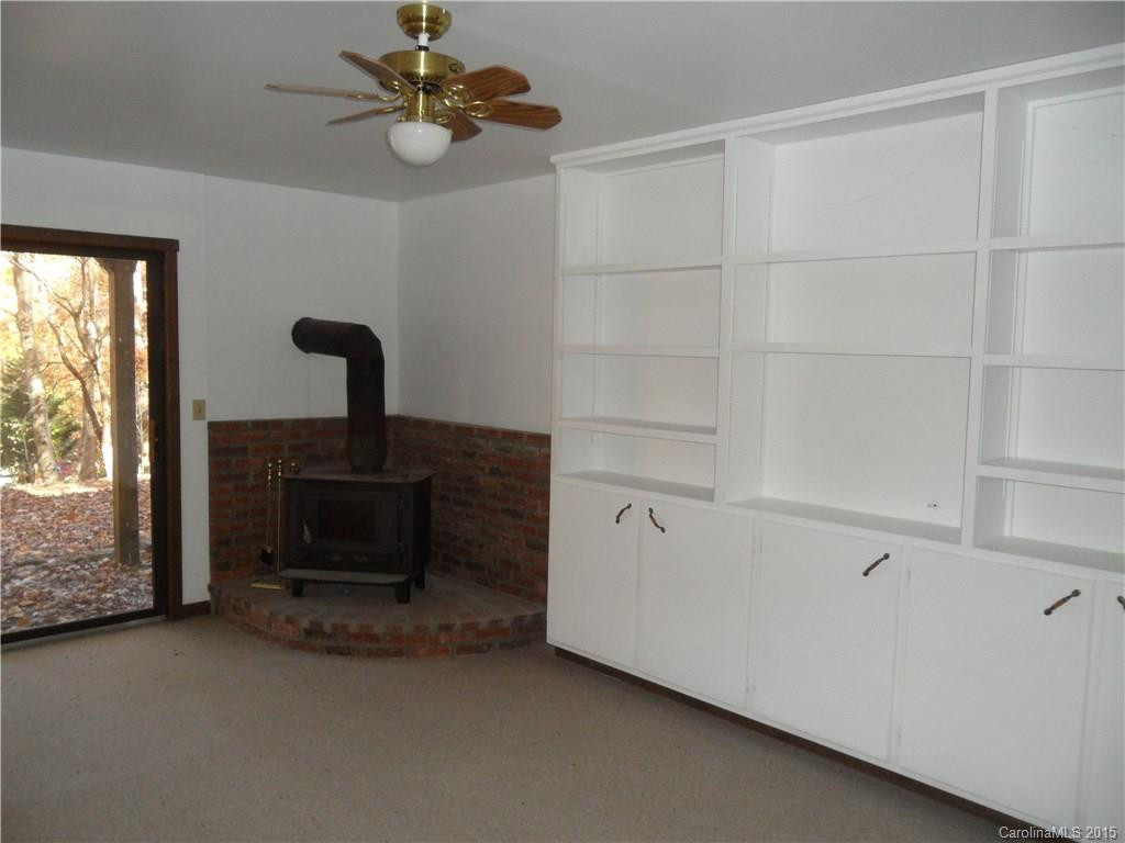 361 Hunt Estates Drive - Photo 9