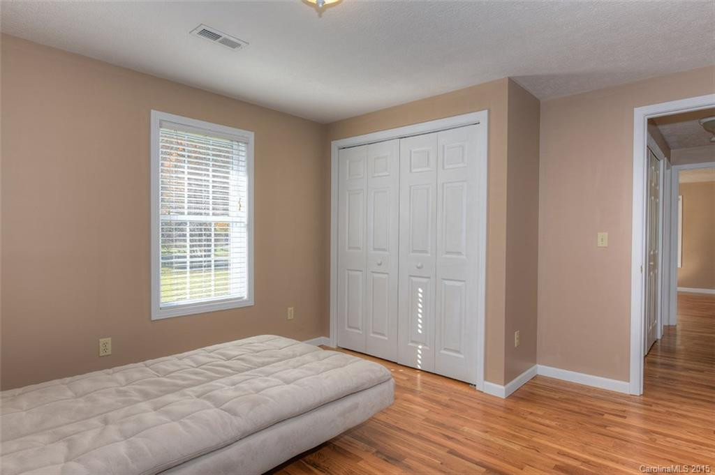 2075 Hyatt Creek Road - Photo 19