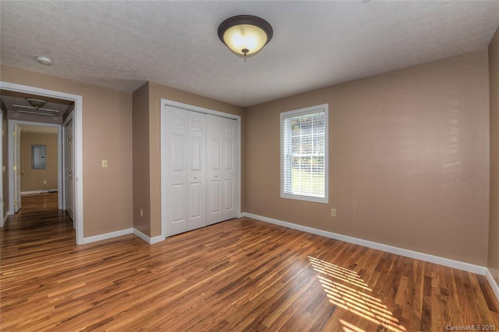 2075 Hyatt Creek Road - Photo 21