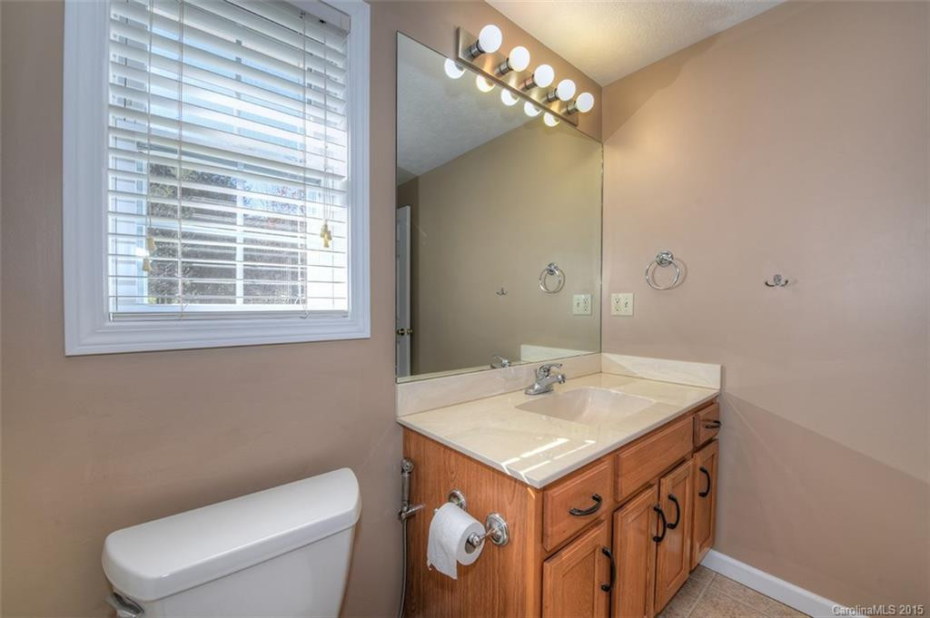 2075 Hyatt Creek Road - Photo 22