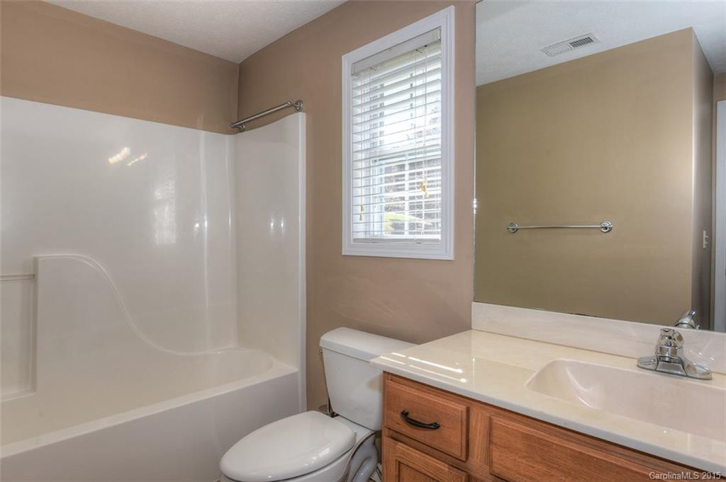 2075 Hyatt Creek Road - Photo 23