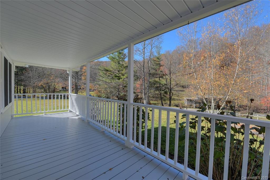 2075 Hyatt Creek Road - Photo 7