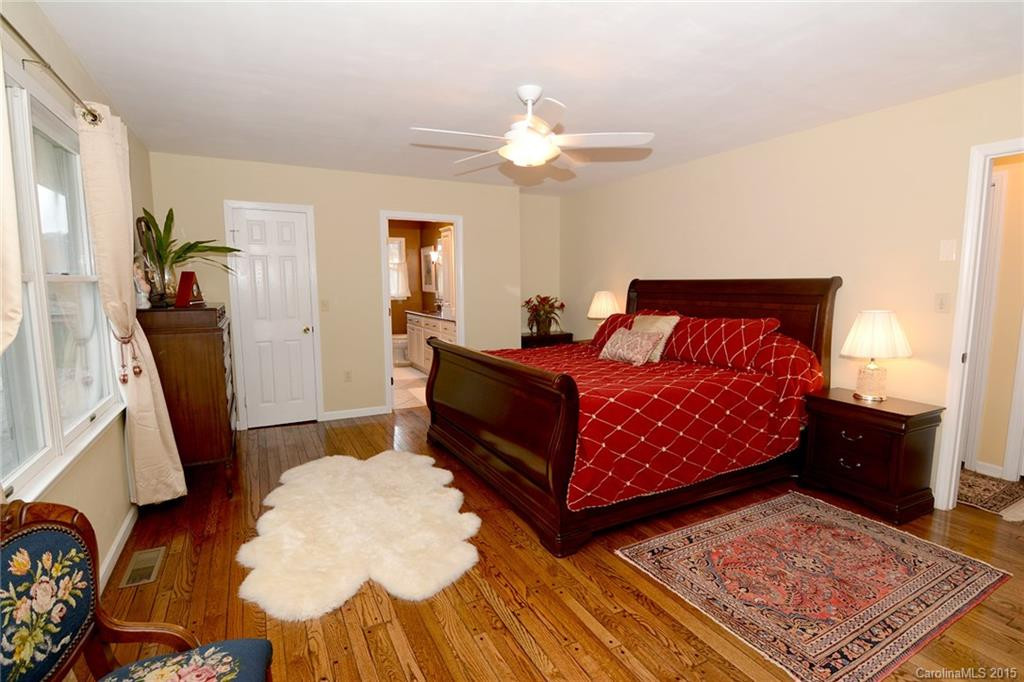 16 Wenlock Way - Photo 13