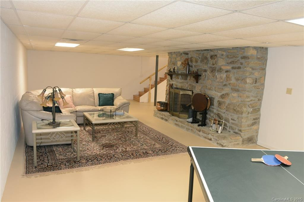 16 Wenlock Way - Photo 20