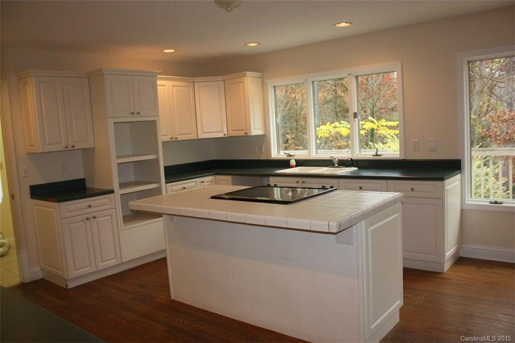 38 Foxridge Drive #31 - Photo 2