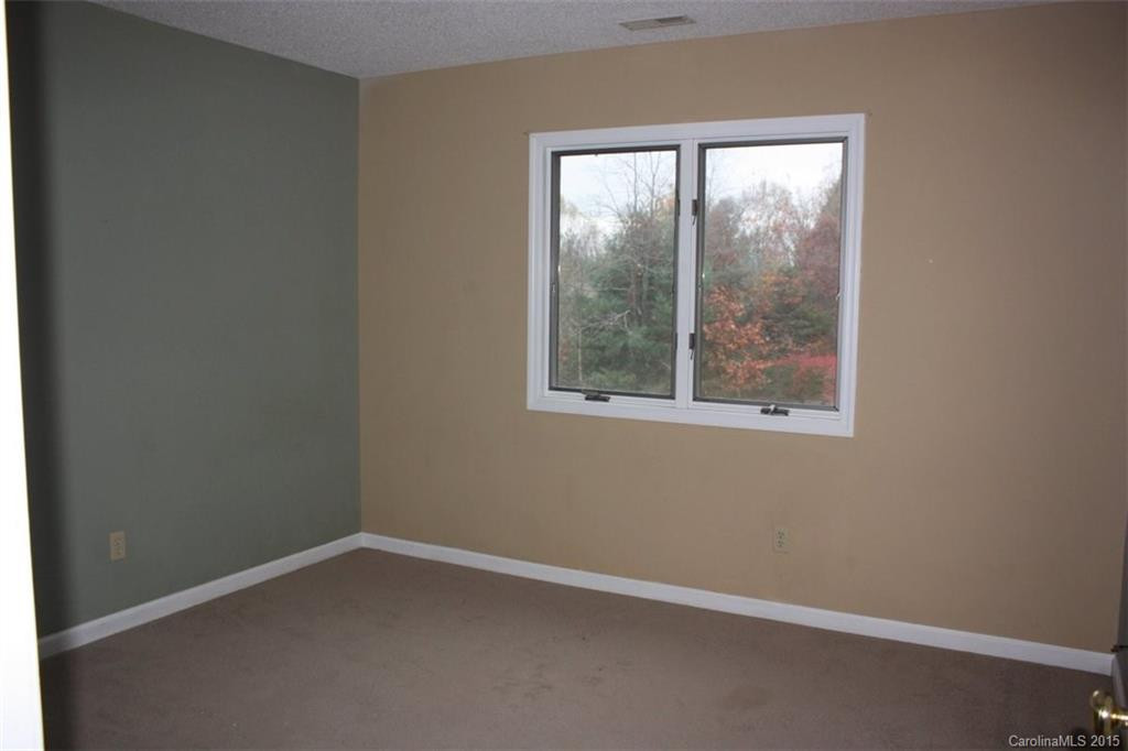 38 Foxridge Drive #31 - Photo 16