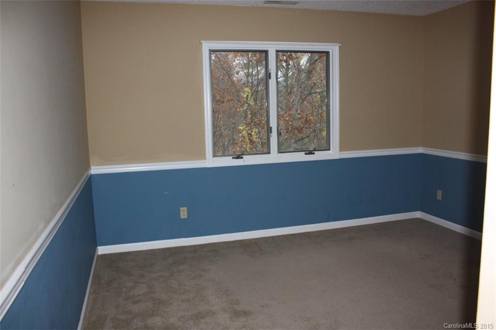 38 Foxridge Drive #31 - Photo 17