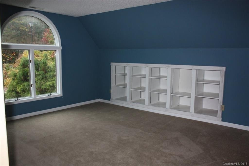38 Foxridge Drive #31 - Photo 19