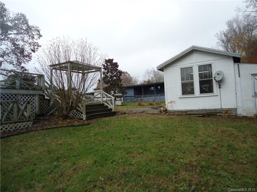 949 Calvert Road - Photo 6