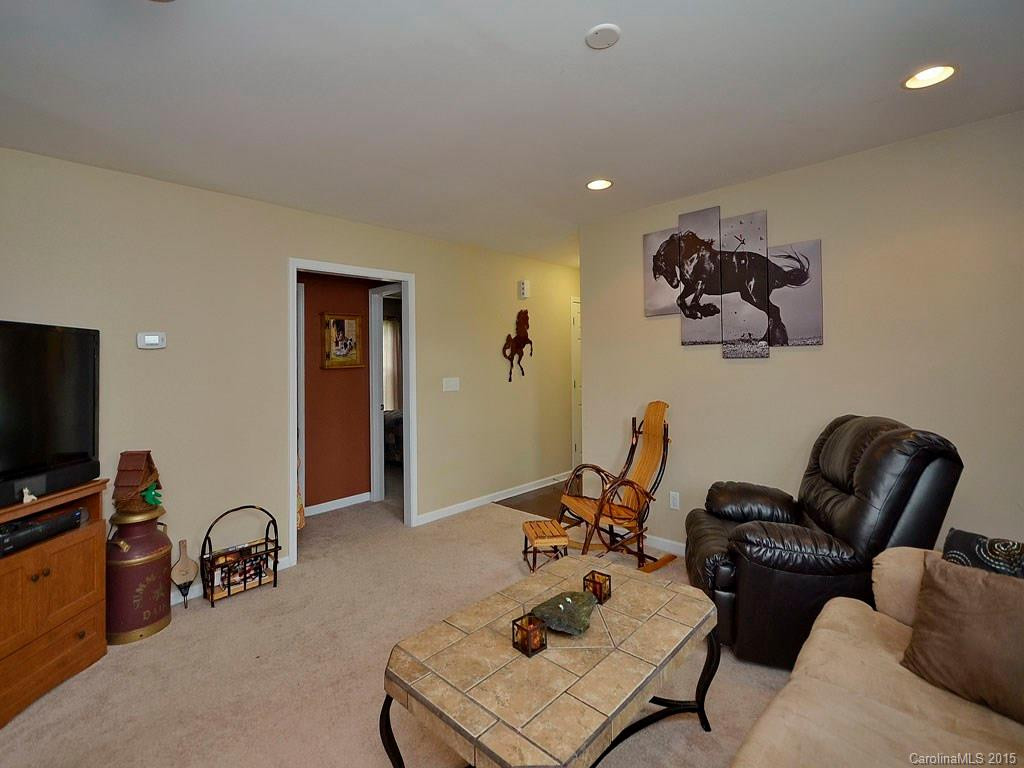 190 Haw River Road - Photo 7
