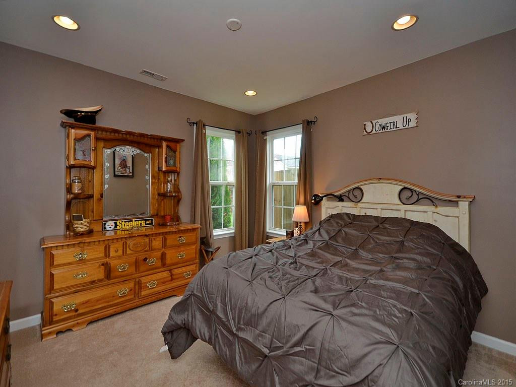 190 Haw River Road - Photo 8