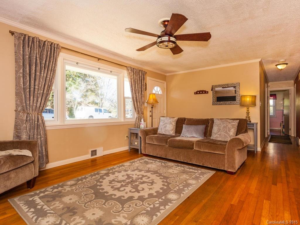 37 Donna Drive - Photo 6