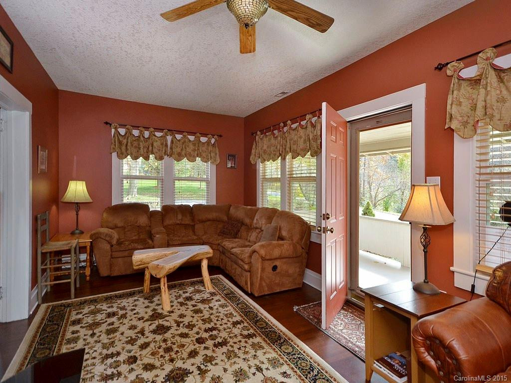 2 Banks Town Road - Photo 3