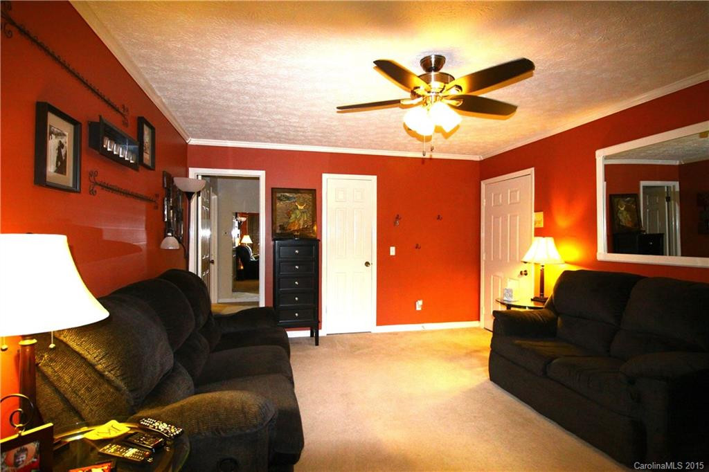 1763 Haywood Manor Road #C - Photo 2