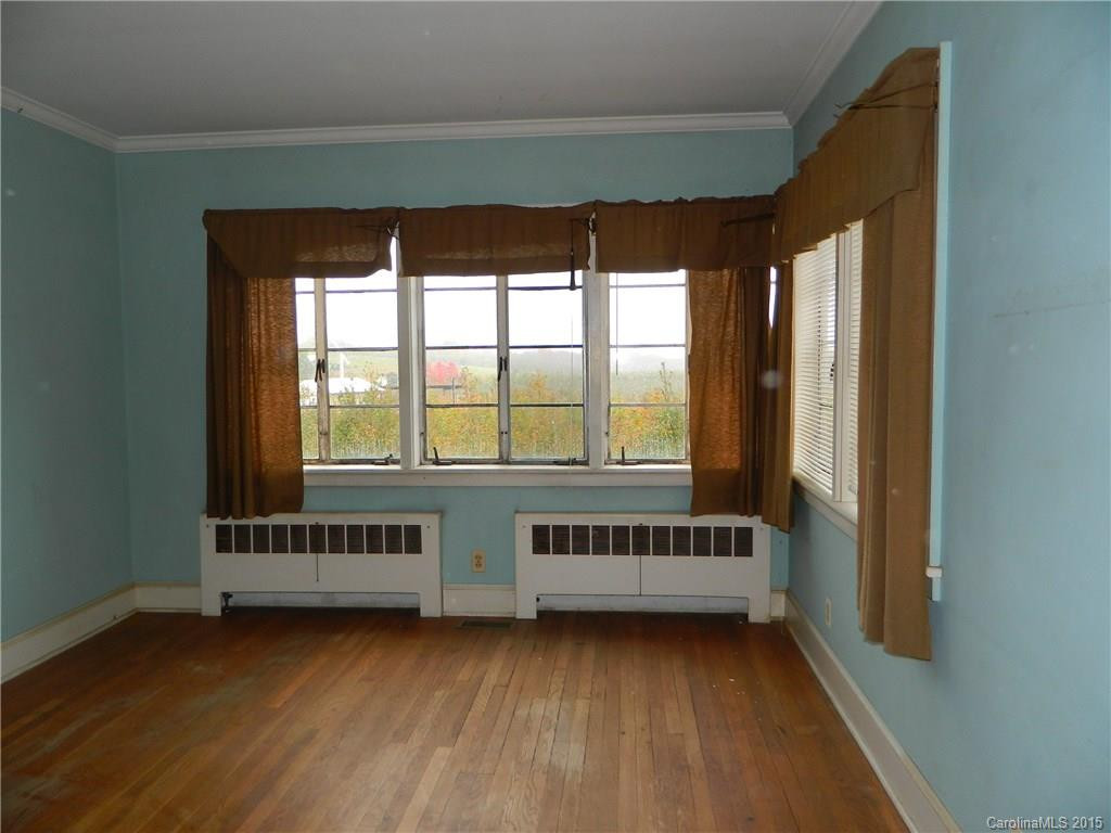 687 Ridge Road - Photo 15
