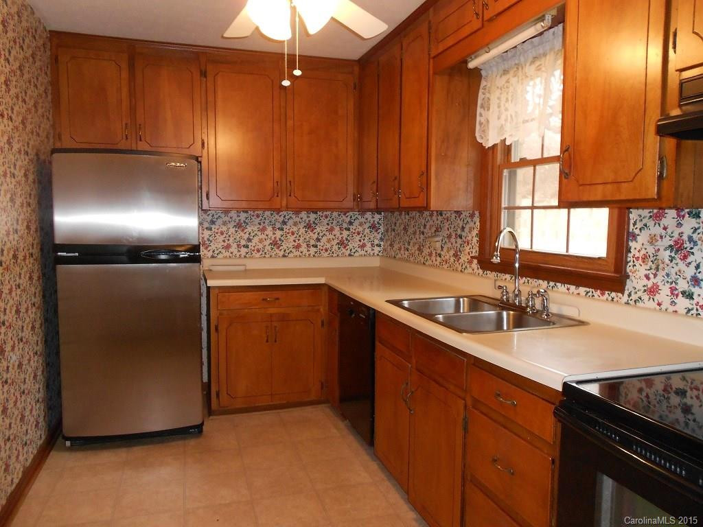 237 Rolling Green Drive - Photo 4