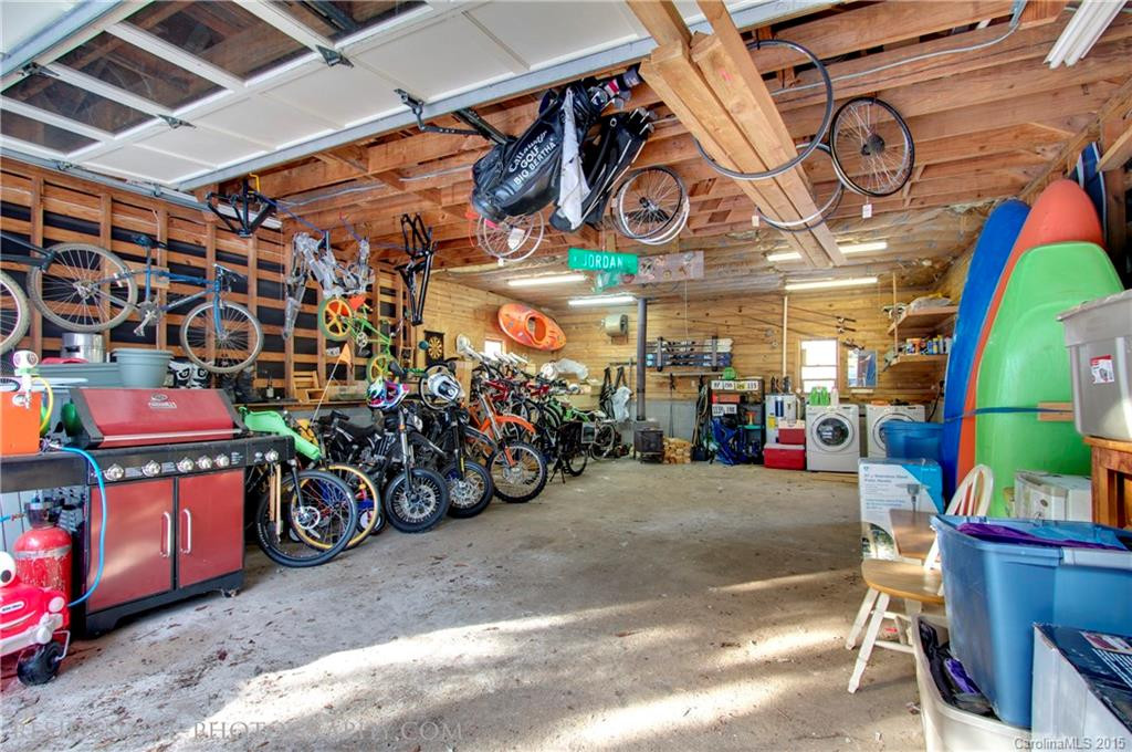 340 Maple Street - Photo 14