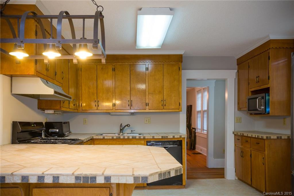 340 Maple Street - Photo 5