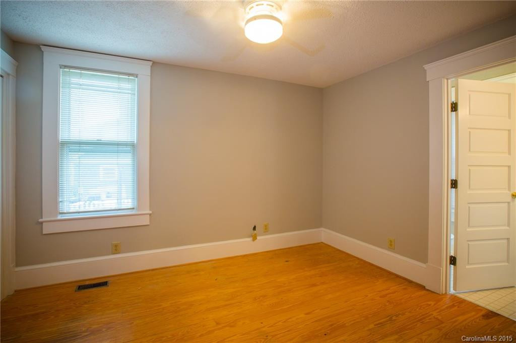 340 Maple Street - Photo 7