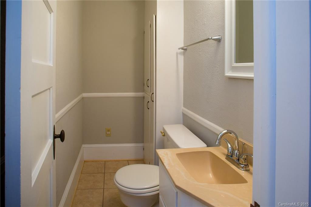 340 Maple Street - Photo 9