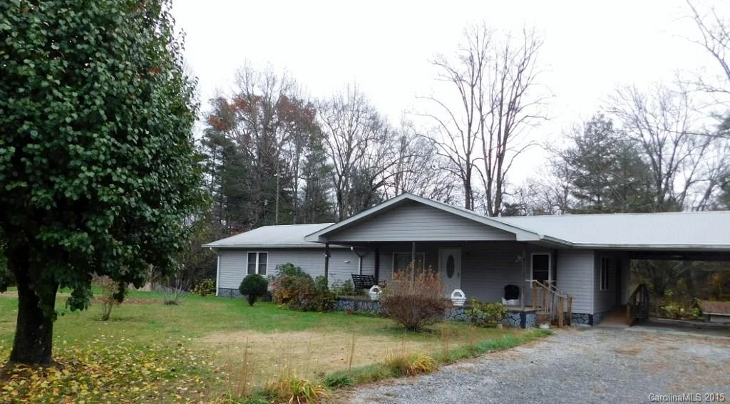 975 Calvert Road
