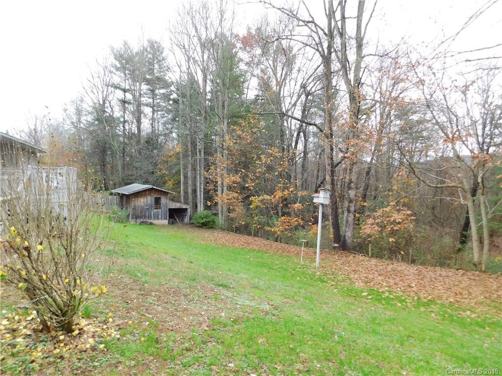 975 Calvert Road - Photo 12