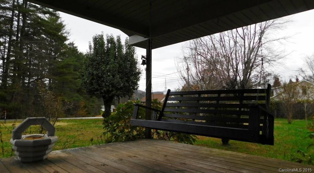 975 Calvert Road - Photo 3