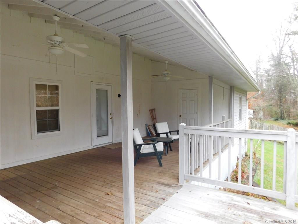 975 Calvert Road - Photo 10