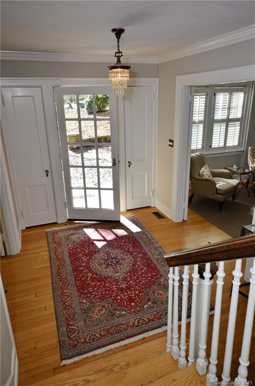1 Lone Pine Road - Photo 2