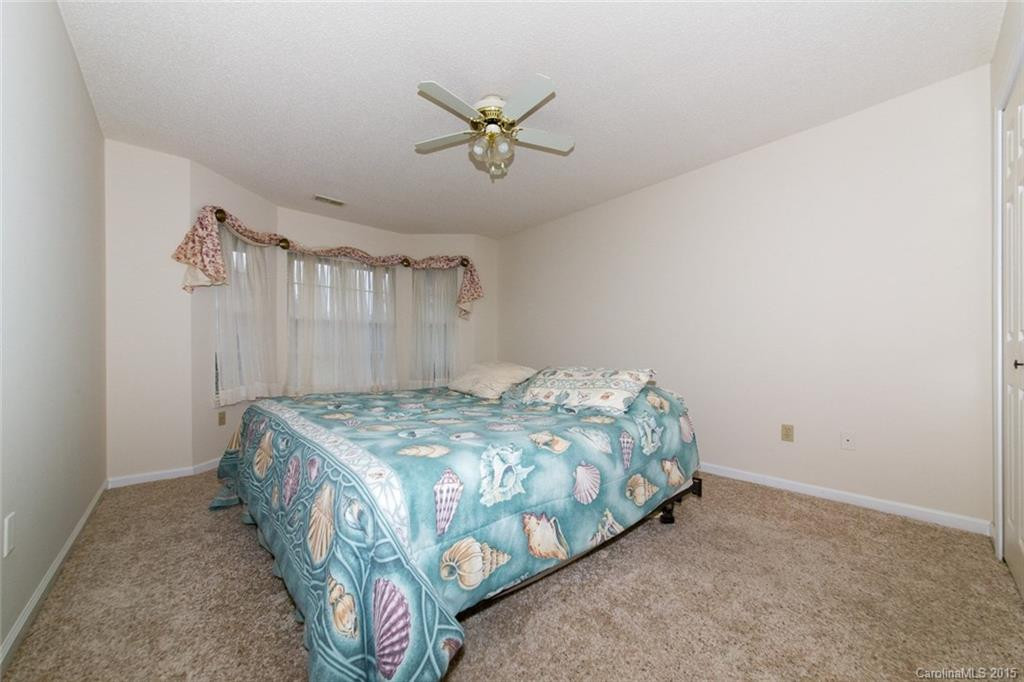 581 Woodfield Lane #Unit 09 - Photo 10