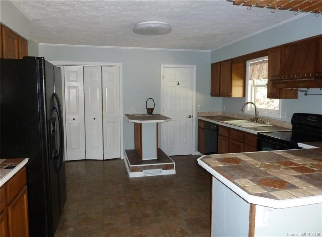 238 Stonebrook Drive - Photo 6