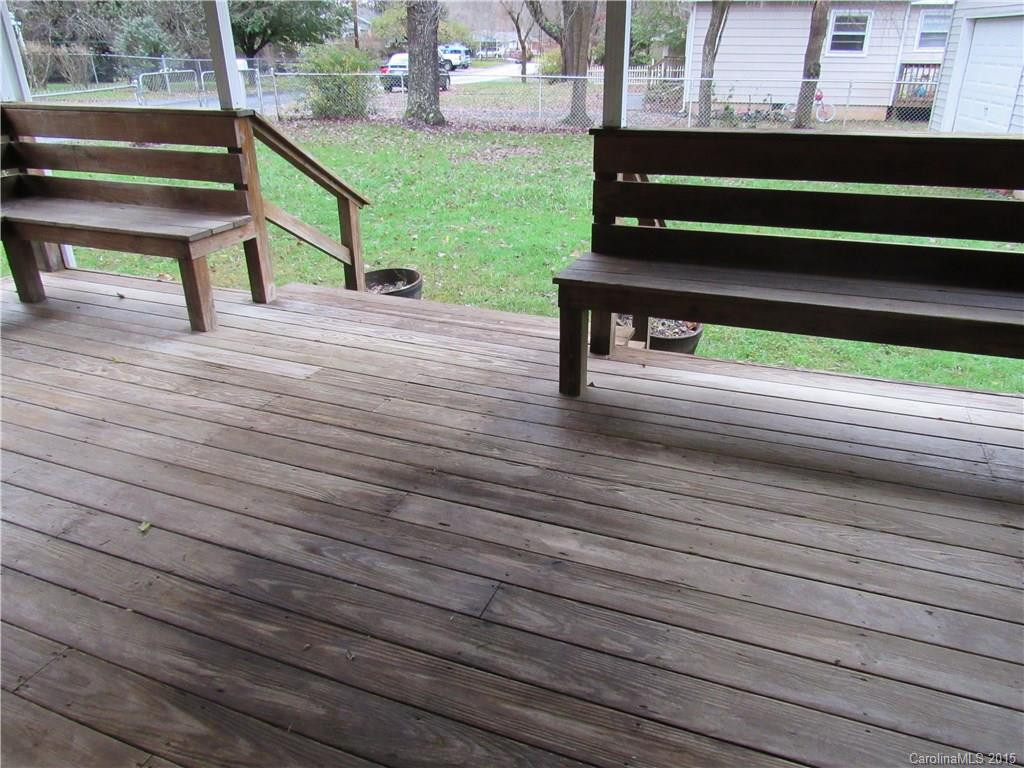 212 Vance Avenue - Photo 2