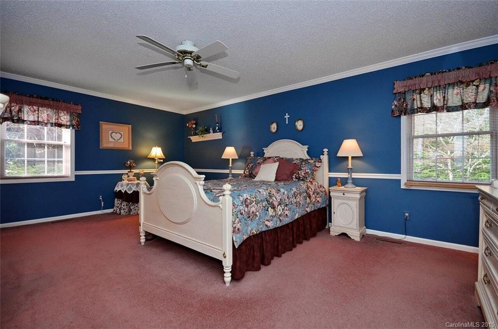 8 Hunters Lane - Photo 12
