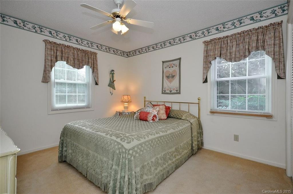 8 Hunters Lane - Photo 13