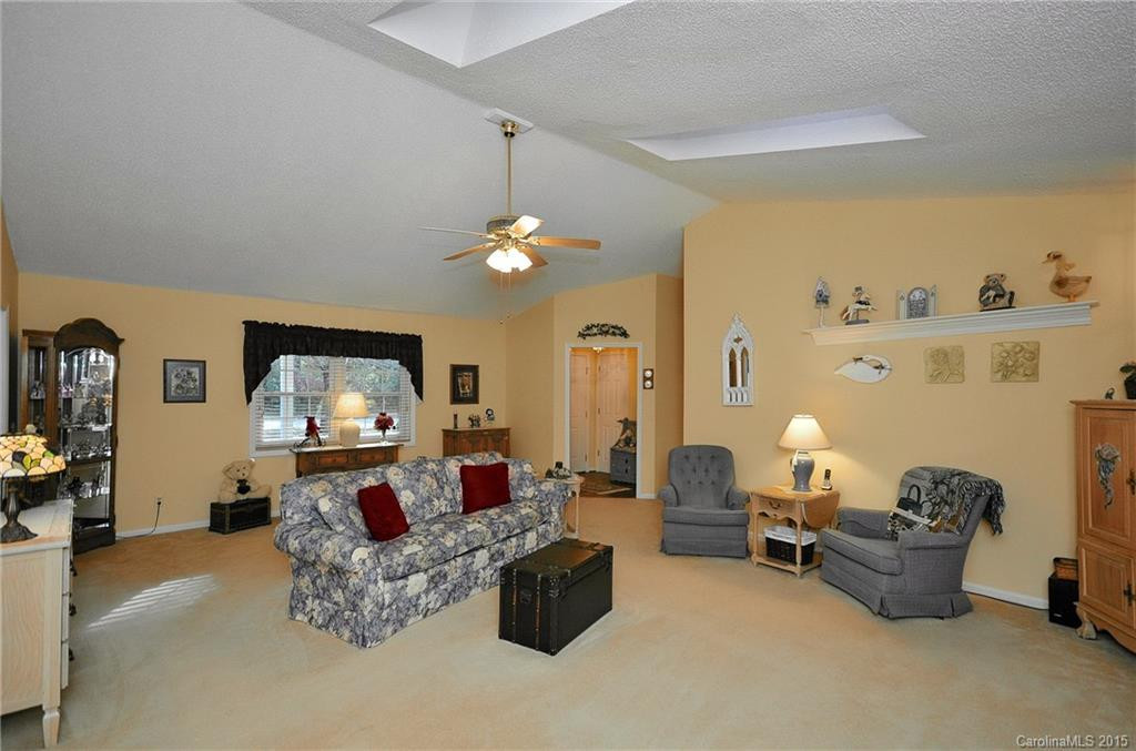 8 Hunters Lane - Photo 8