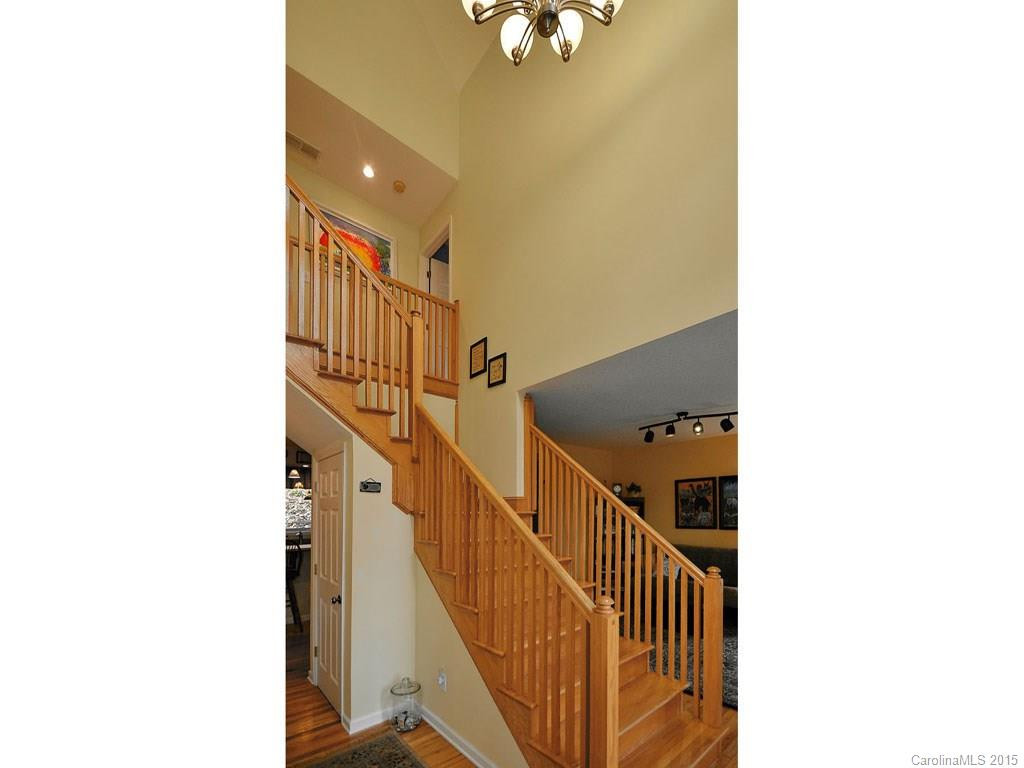 425 Bluemist Way - Photo 5