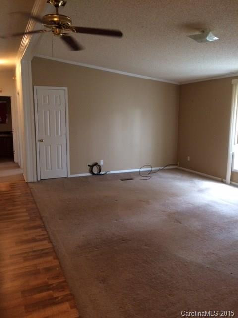 7303 Pyramid Road - Photo 4
