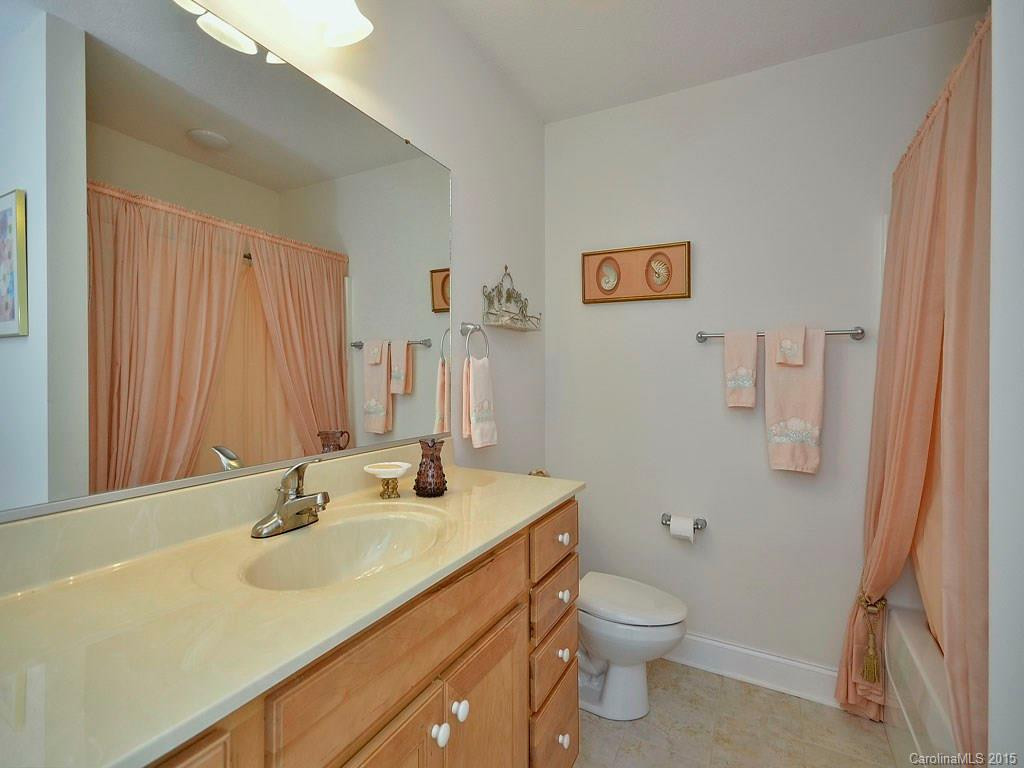 18 Mountain Meadow Circle #- - Photo 17