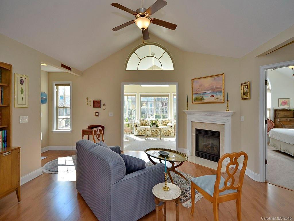 18 Mountain Meadow Circle #- - Photo 3