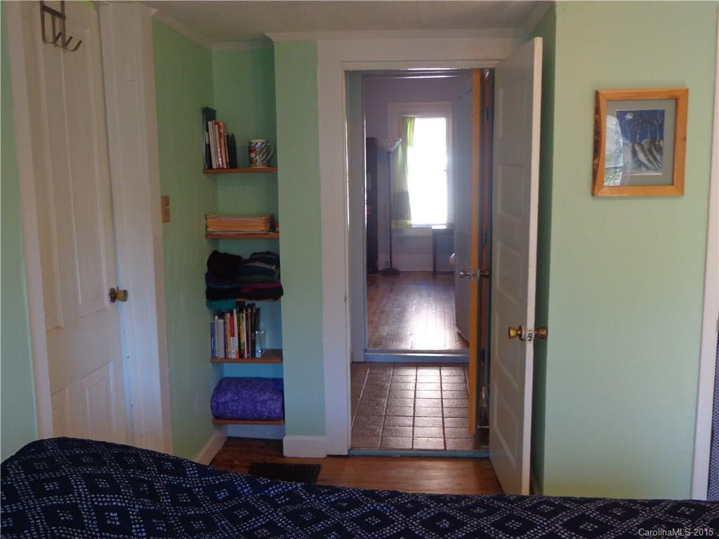 176 Grove Street - Photo 18