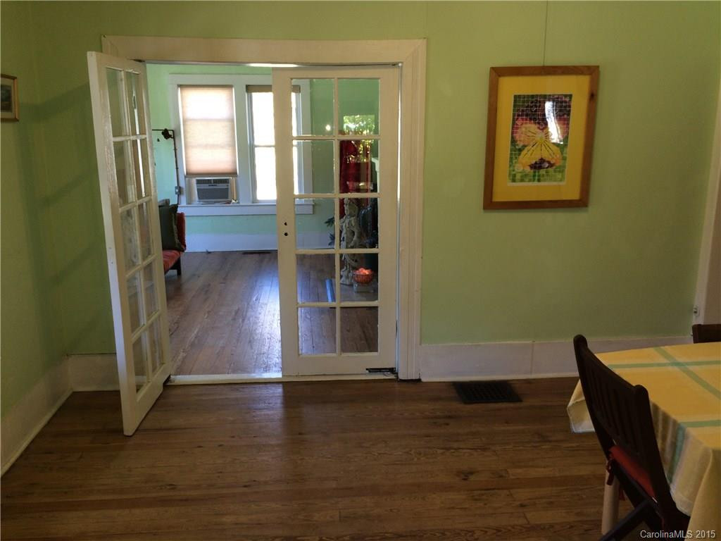 176 Grove Street - Photo 8
