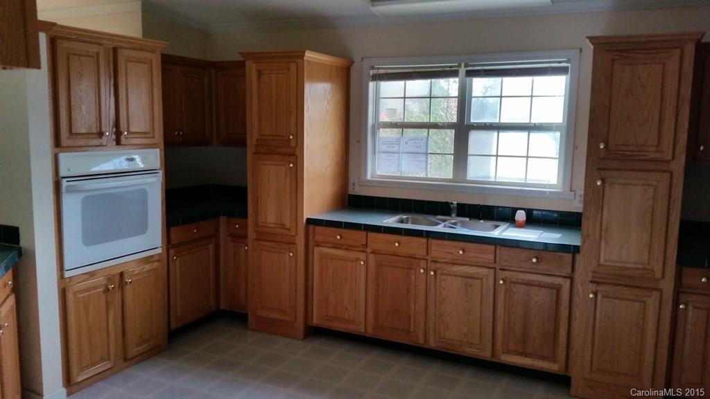 376 Sunset Boulevard - Photo 7