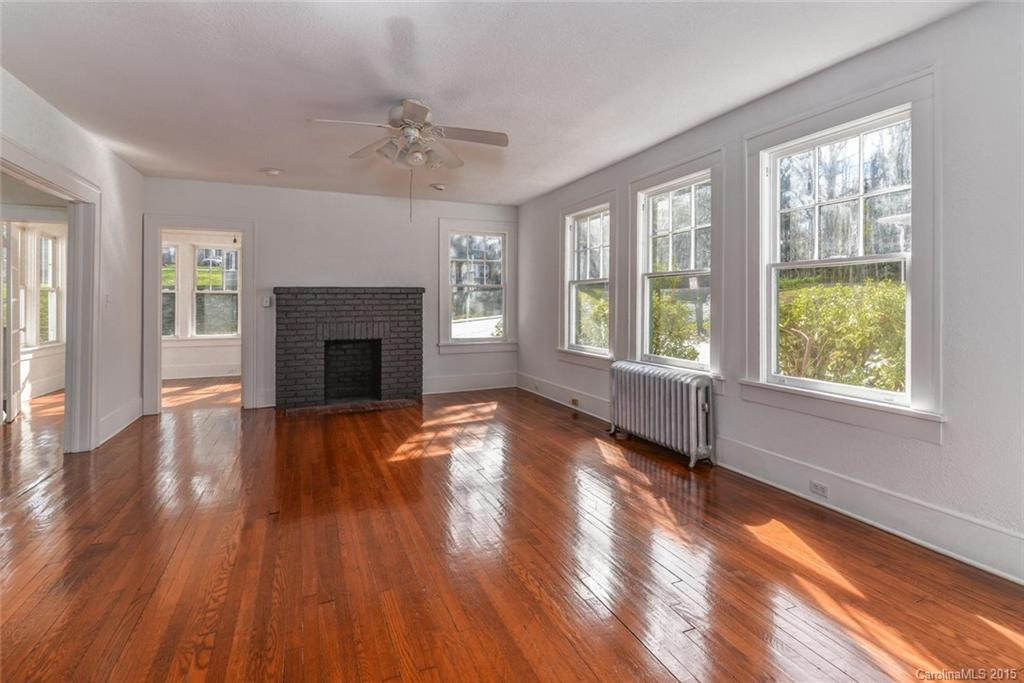 77 Montview Drive - Photo 3