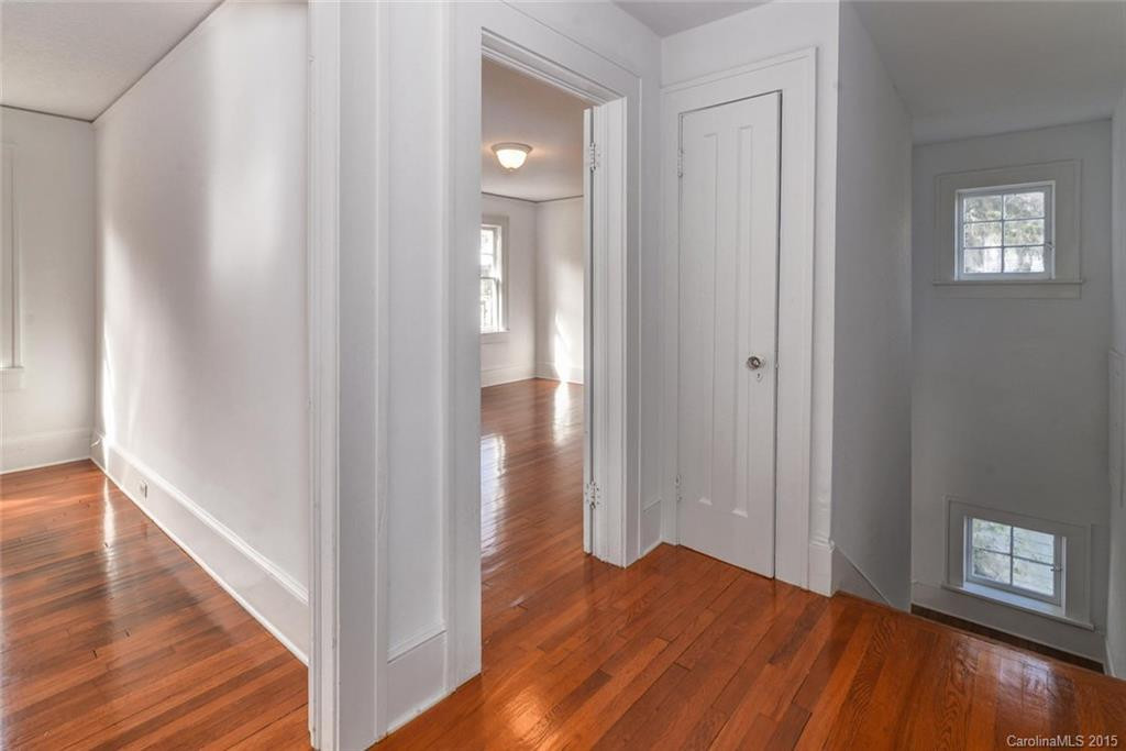 77 Montview Drive - Photo 6