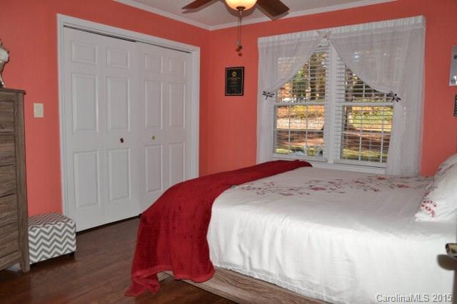 146 Cobblestone Drive - Photo 6