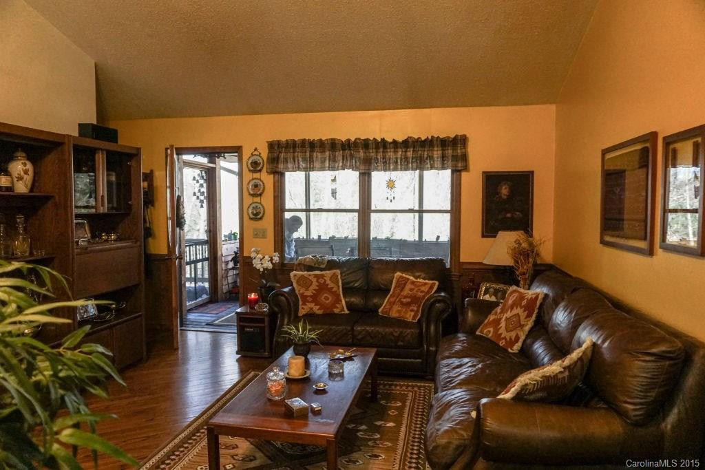 292 Little Ridge Drive - Photo 3