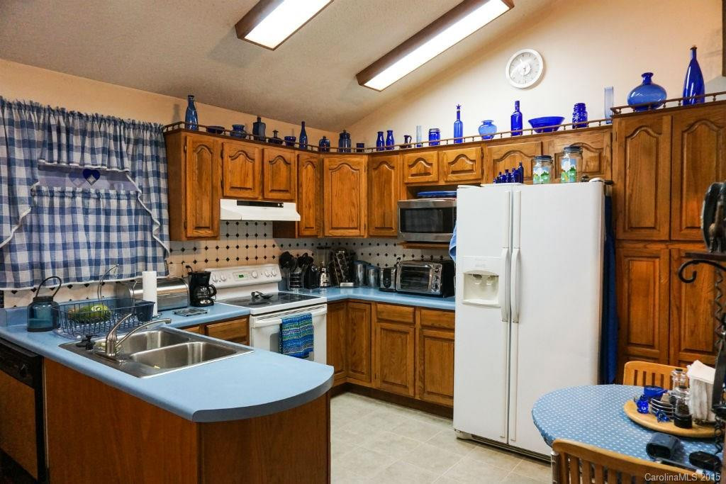 292 Little Ridge Drive - Photo 4