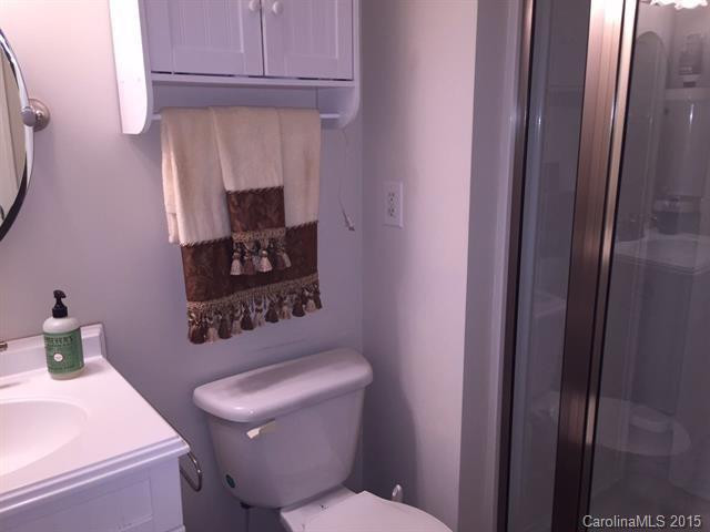 239 Forest Hills Circle - Photo 9